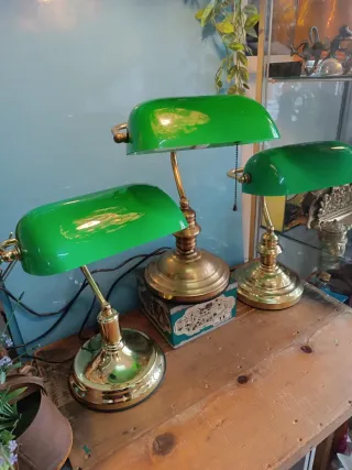 Lámparas Banquero Vintage Verde con pie de latón