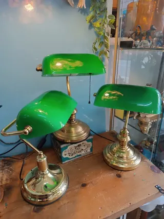 Lámparas Banquero Vintage Verde con pie de latón