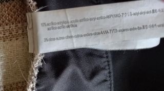 Abrigo cuadros beige y marrón. Talla M-L