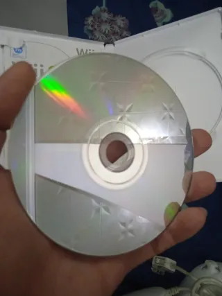 LOTE JUEGO,2 NUNCHUK, INSTRUCCIONES....NINTEDO WII