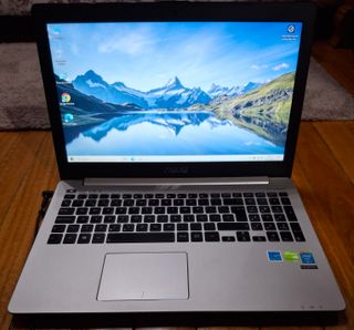 Computer portatile ASUS K551LN-XX182H grigio/argento