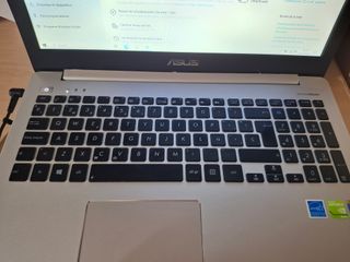 Computer portatile ASUS K551LN-XX182H grigio/argento