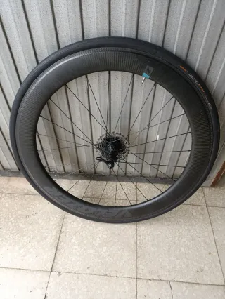 Rueda carretera carbono