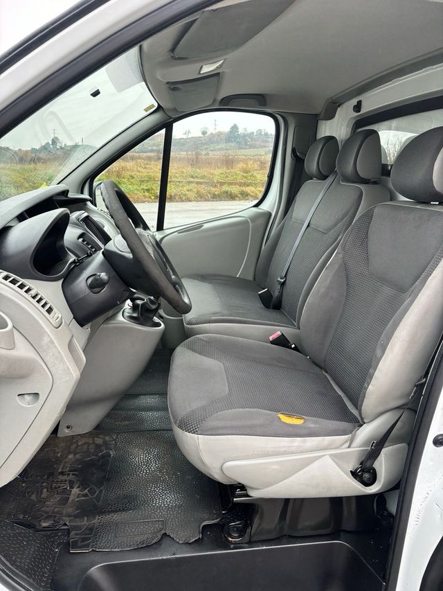 Opel Vivaro 2.0 DCI 115 CV