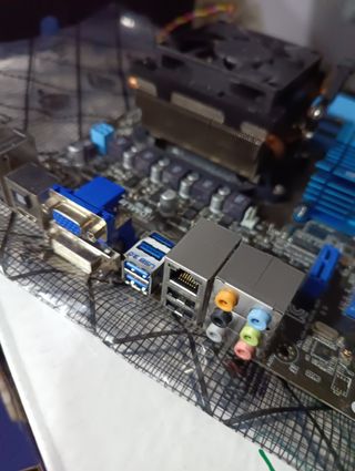 Placa Base Asus M5A78L + AMD FX 8320