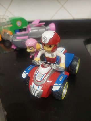 Patrulla Canina: Coches y Figuras