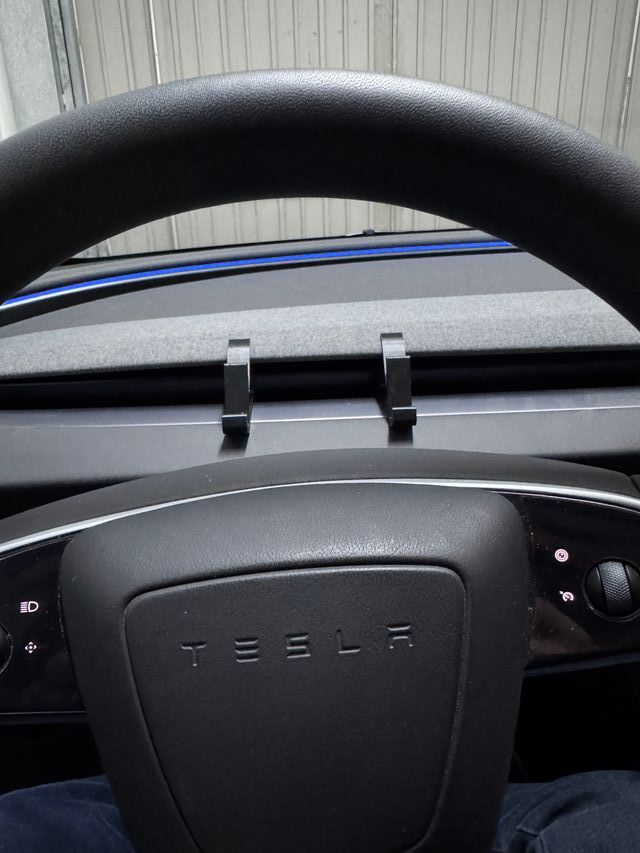 Soporte Móvil Coche Tesla