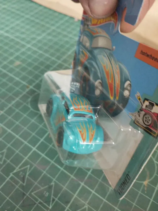 Hot Wheels Volkswagen Beetle Tooned