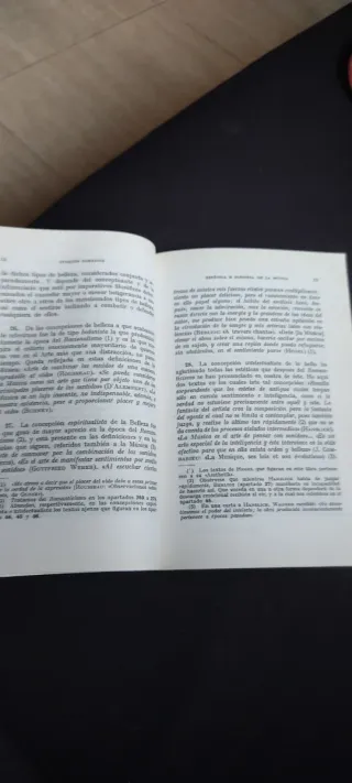 Temas de estética y de historia de la música