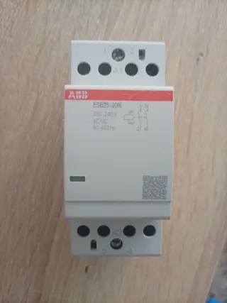 Por separado 5 cada uno ABB ESB25-20N + Hager + ct