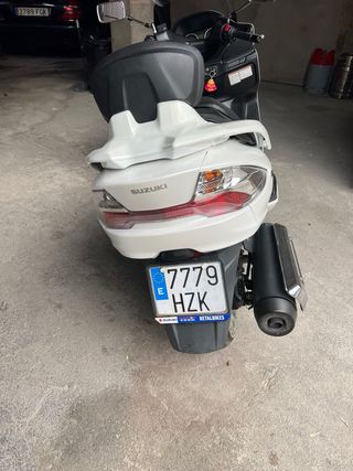 Suzuki Burgman 125