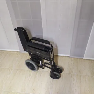 SILLA DE RUEDAS