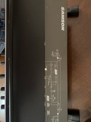 Procesador de efectos y compresor