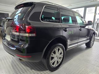 VOLKSWAGEN Touareg 2.5 R5 TDI Motion