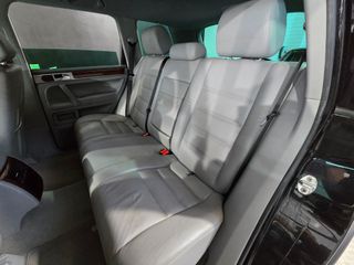 VOLKSWAGEN Touareg 2.5 R5 TDI Motion