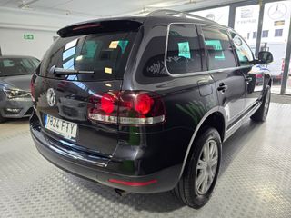 VOLKSWAGEN Touareg 2.5 R5 TDI Motion