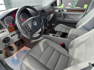 VOLKSWAGEN Touareg 2.5 R5 TDI Motion