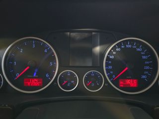 VOLKSWAGEN Touareg 2.5 R5 TDI Motion