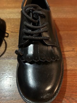 Zapatos niña piel auténtica negros fábrica España