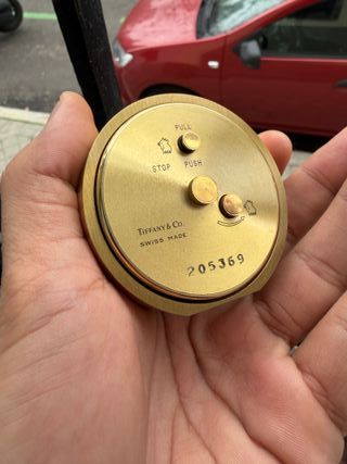 Tiffany & Co. Reloj de sobremesa dorado