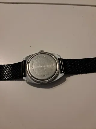 Reloj Raketa 70s Plata y Negro