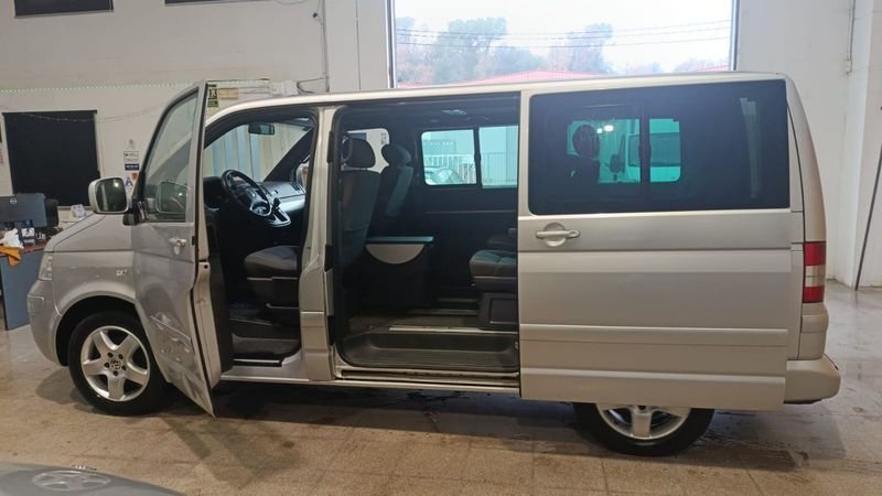 Volkswagen Multivan 2004, foto 8