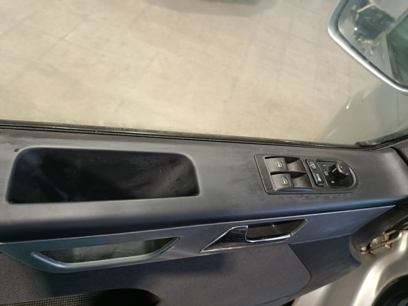Volkswagen Multivan 2004, foto 33