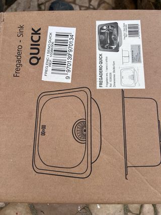 Fregadero de cocina nuevo