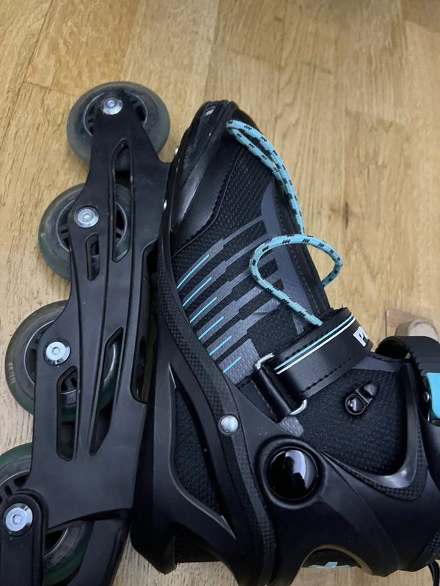Patines en línea negros y turquesa Talla 41