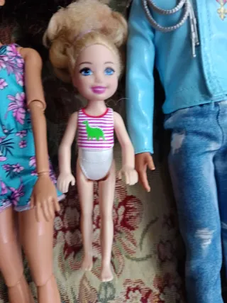 Lote de 3 Muñecas Barbie y Ken