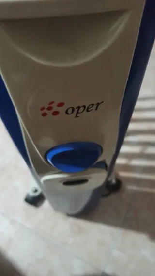 Radiador Oper Beige y Azul