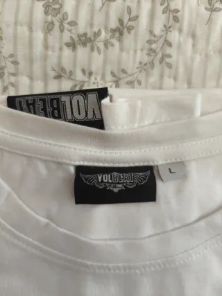 VOLBEAT - caja limitada con 3camisetas y pin's