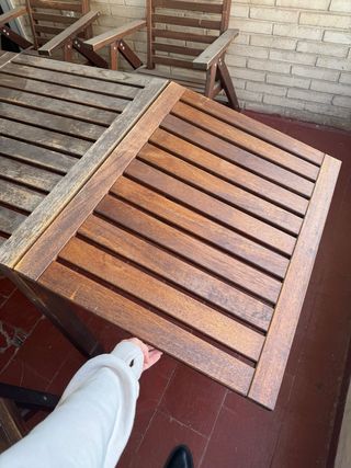 Conjunto mesa y sillas exterior madera