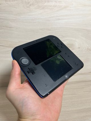 Nintendo 2DS Negra y Azul