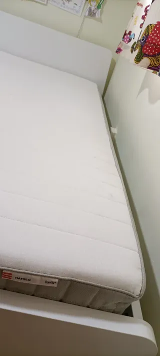 Cama matrimonio Nesttun Ikea + Colchón Hafslo