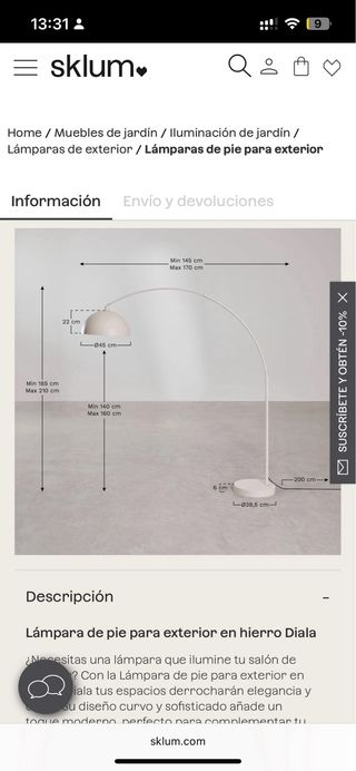 Lámpara de pie beige y marrón