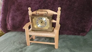 Antiguo Reloj de mesa Swiza 8 días