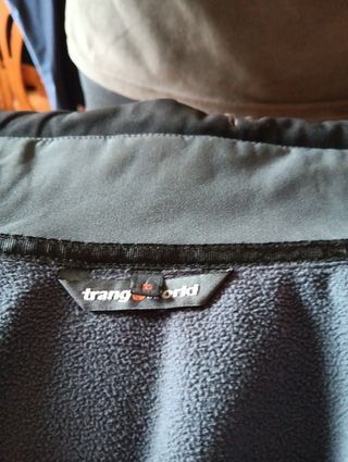 Chaqueta Trangoworld Roja y Negra