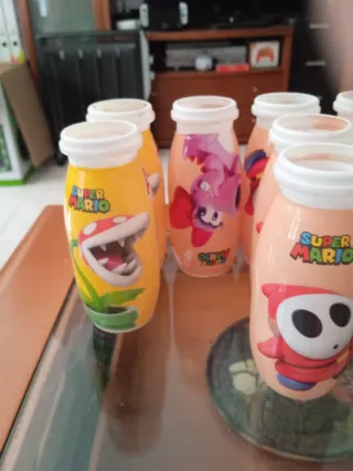 LEER Lotto di Bottiglie Actimel Super Mario