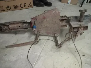 Cabezal de enganche para remolque