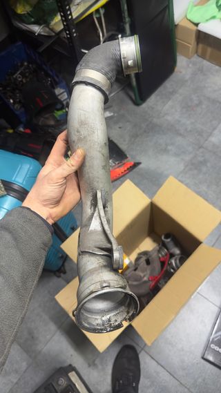 Manguera de turbo a Intercooler 2.0 TFSI