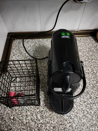 Cafetera Nespresso Inissia DeLonghi