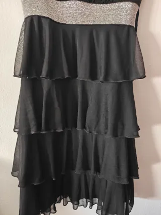 Vestido Negro Fiesta Tirantes Falda Volantes