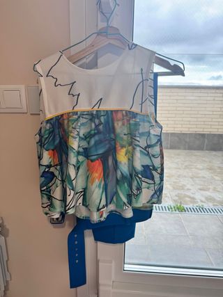 Top Zara Estampado Talla M