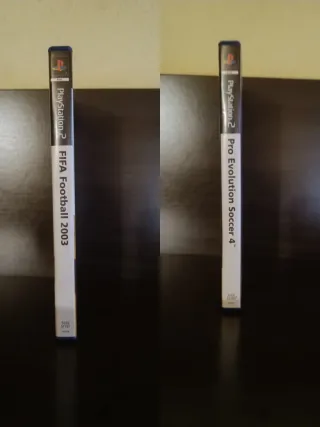 Pro Evolution Soccer 4 / FIFA Football 2003 PS2