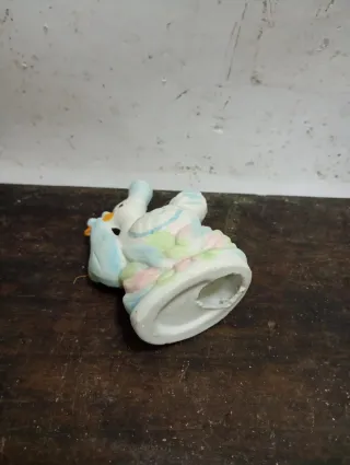 LIQUIDACIÓN 2026 Figura cigüeña con bebé