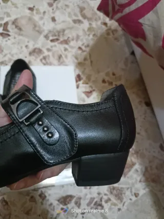 Scarpe donna Caprice Mary Jane nere