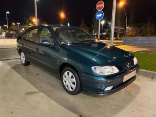 Renault Megane 1998 €1,500   120,000 KILOMETROS