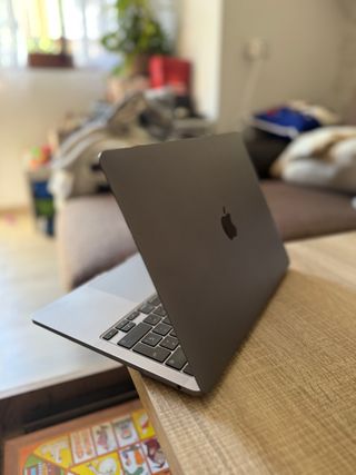 MacBook Pro 13 M2 500GB Argento