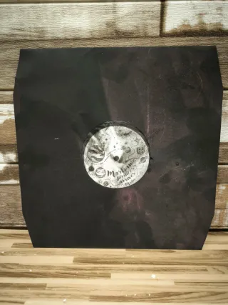 Vinilo Mailu - Martian princess arrives